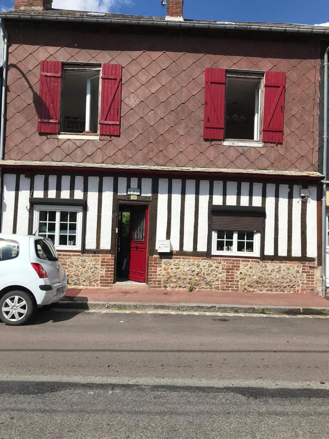 L'Atelier De Jocelyne Apartment Beuzeville Exterior photo